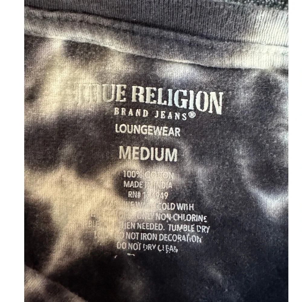 True Religion Mens Tie Dye Buddha Guitar Graphic T-Shirt Black White Red‎ Medium